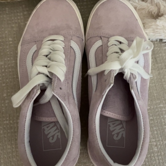 Vans - Picture 4 of 4